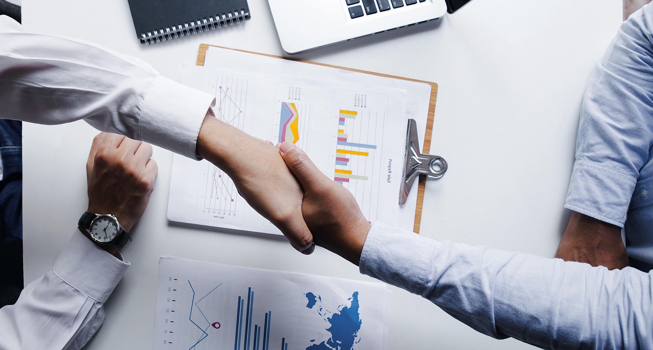 business handshake partnership banner